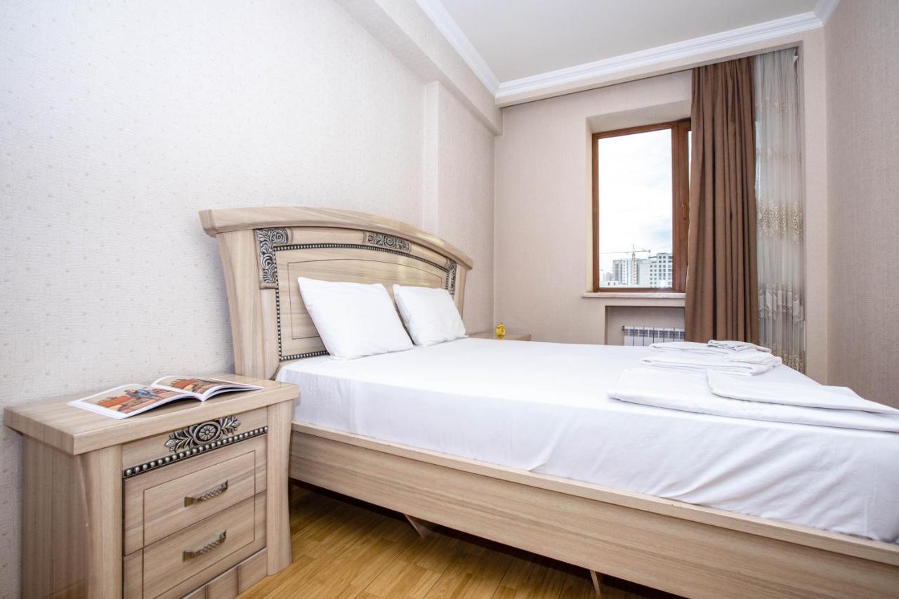 Stay Inn Apartments On Amiryan 4-6 Ereván Exterior foto