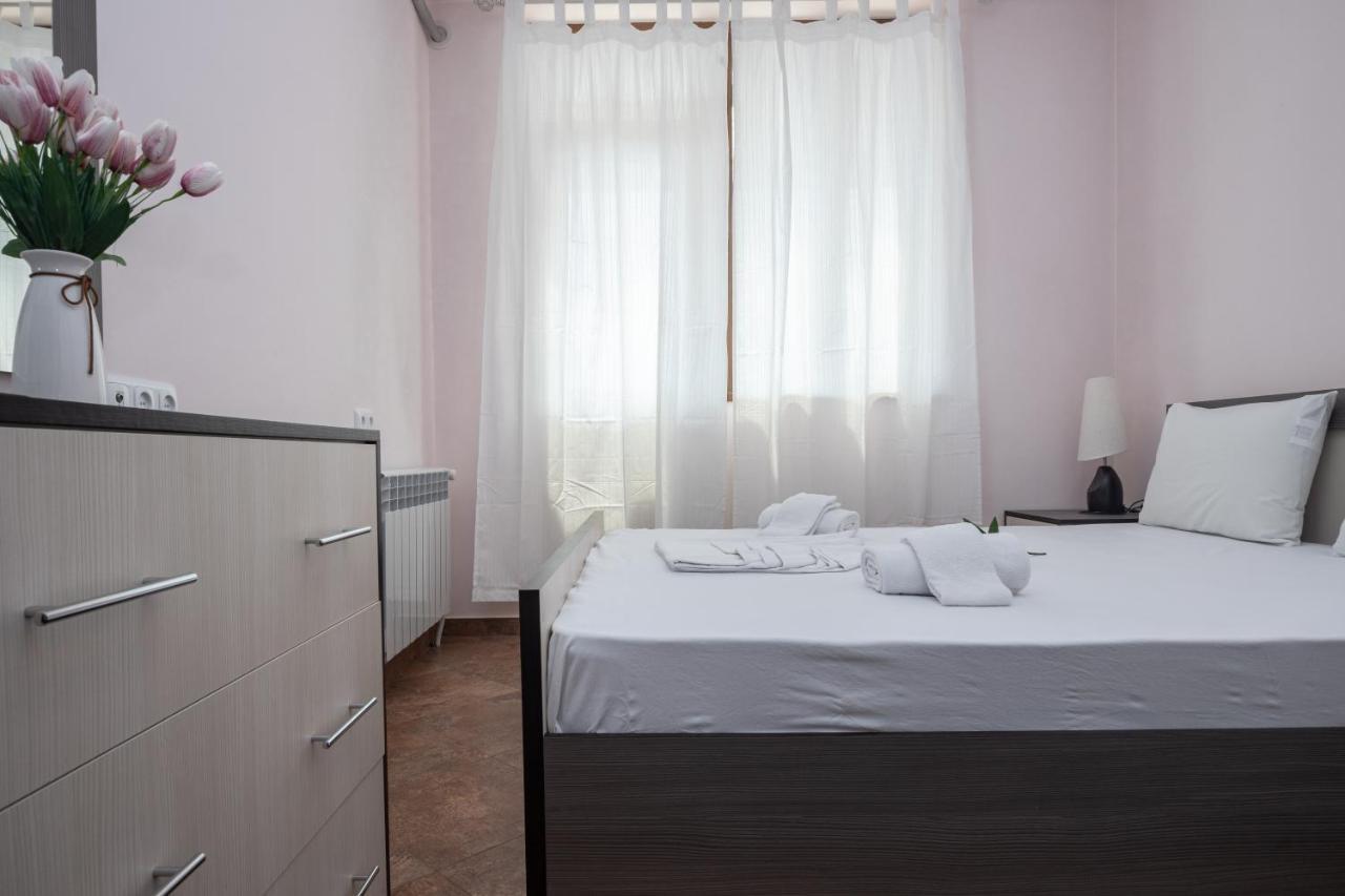 Stay Inn Apartments On Amiryan 4-6 Ereván Exterior foto
